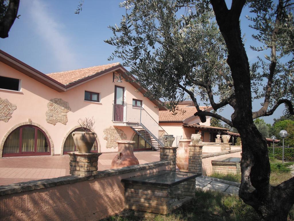 Azienda Vitivinicola Sergio Del Casale Васто Екстер'єр фото
